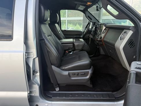 Used 2015 Ford F350 Lariat AWD/4WD image 44