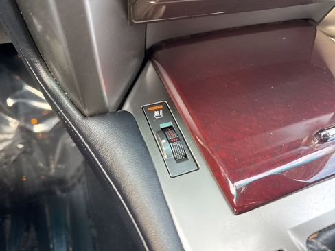 Used 2014 Lexus GX 460 w/ Premium Package image 24