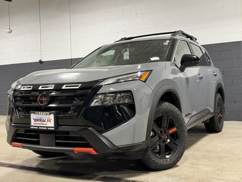 New 2026 Nissan Rogue SV image 31