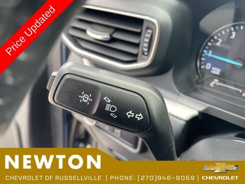 Used 2020 Ford Explorer XLT w/ Equipment Group 202A RWD image 16
