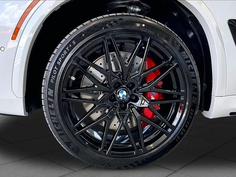 New 2026 BMW X5 M Competition w/ Executive Package AWD/4WD image 11
