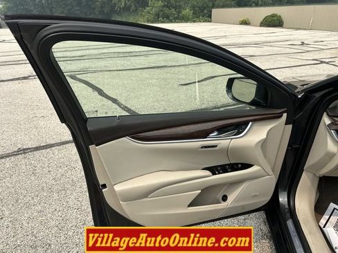Used 2016 Cadillac XTS Luxury AWD/4WD image 10
