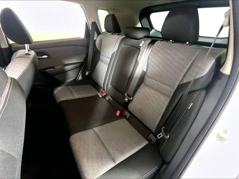 Used 2023 Nissan Rogue SV AWD/4WD image 24