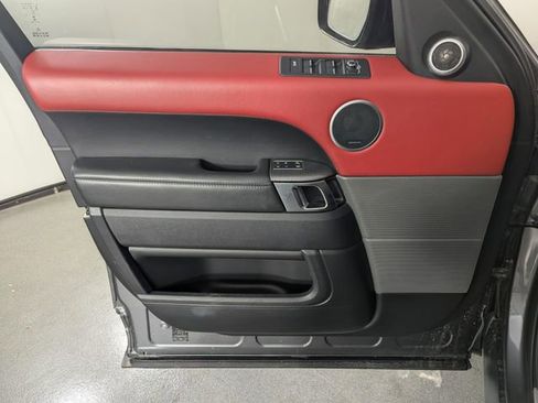 Used 2017 Land Rover Range Rover Sport SVR image 9