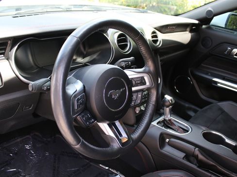 Used 2019 Ford Mustang GT Premium w/ Equipment Group 401A RWD image 32