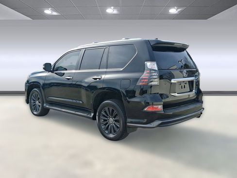 Used 2023 Lexus GX 460 Premium image 3