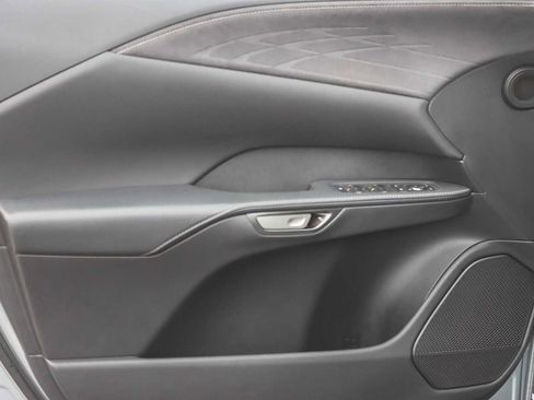 Certified 2023 Lexus RX 500h F Sport image 18