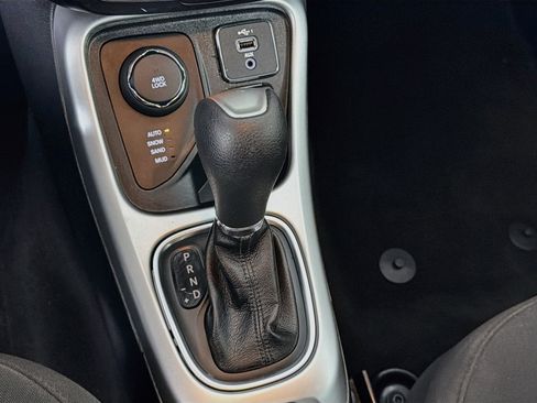 Used 2019 Jeep Compass Sport AWD/4WD image 24
