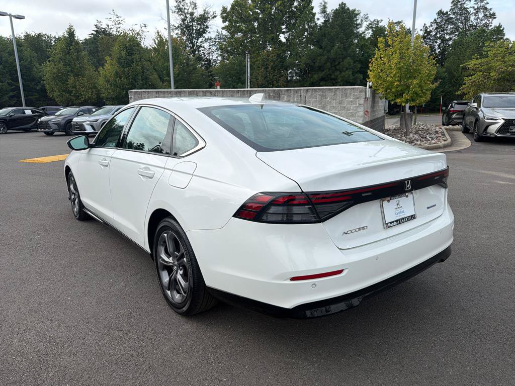 Certified 2025 Honda Accord EX-L image 5