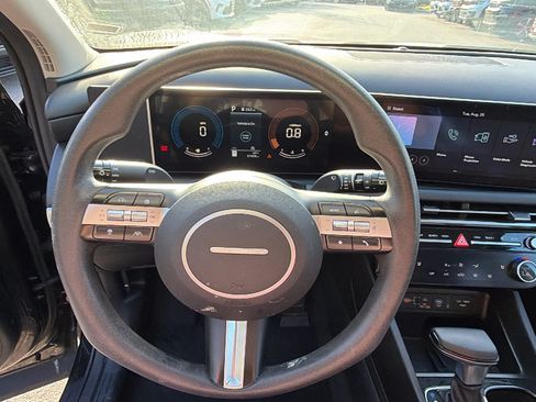 Used 2025 Hyundai Tucson SEL AWD/4WD image 25