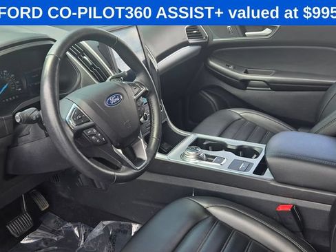 Used 2022 Ford Edge SEL w/ Convenience Package AWD/4WD image 3