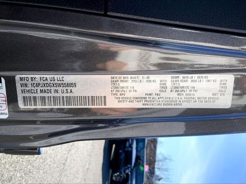 Certified 2025 Jeep Wrangler Willys image 29