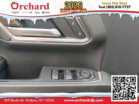 Used 2024 Chevrolet Silverado 1500 LT image 25