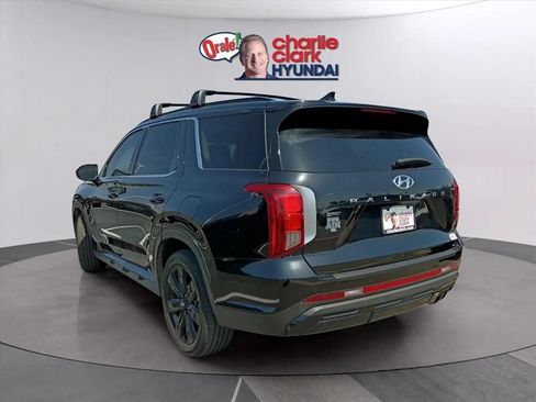 Used 2025 Hyundai Palisade XRT FWD image 2