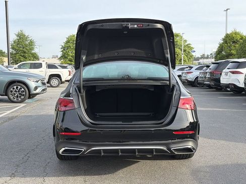 New 2026 Mercedes-Benz E 350 4MATIC Sedan image 16