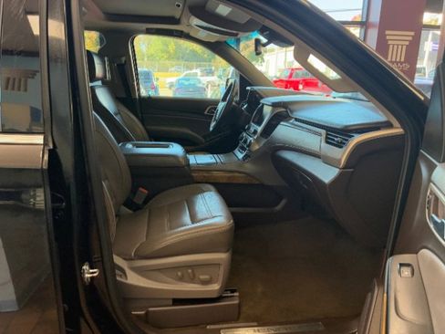 Used 2017 GMC Yukon Denali w/ Open Road Package image 31