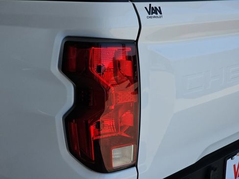 Used 2024 Chevrolet Colorado Trail Boss w/ Technology Package AWD/4WD image 37