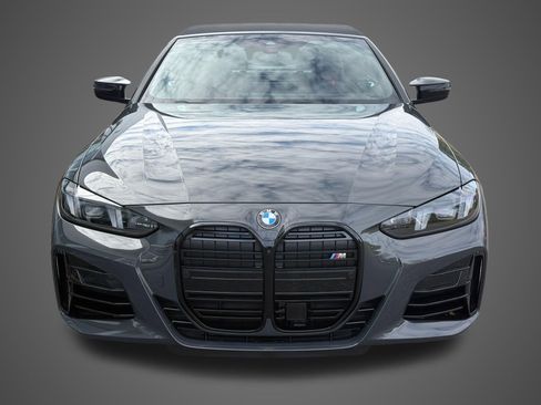 New 2026 BMW 440i xDrive Convertible w/ Premium Package AWD/4WD image 2