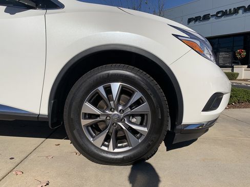Used 2017 Nissan Murano SL image 13