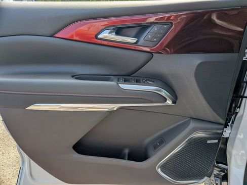 New 2026 Chevrolet Traverse RS FWD image 29