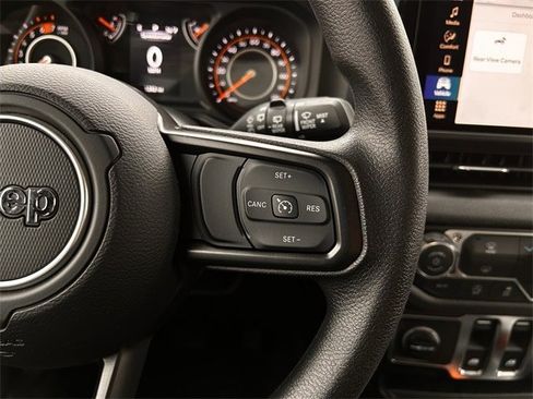 Used 2026 Jeep Wrangler Sport image 14