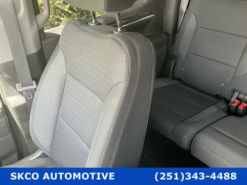Used 2023 Chevrolet Silverado 1500 LT AWD/4WD image 27