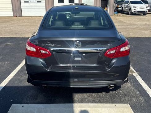 Used 2018 Nissan Altima 2.5 SL image 34