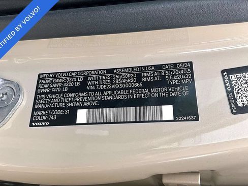 Used 2025 Volvo EX90 Plus AWD/4WD image 45