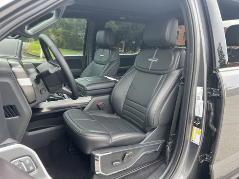 New 2026 Ford F150 Platinum w/ Equipment Group 702A High AWD/4WD image 18