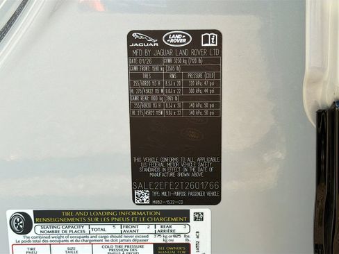 New 2026 Land Rover Defender 110 X-Dynamic SE image 43