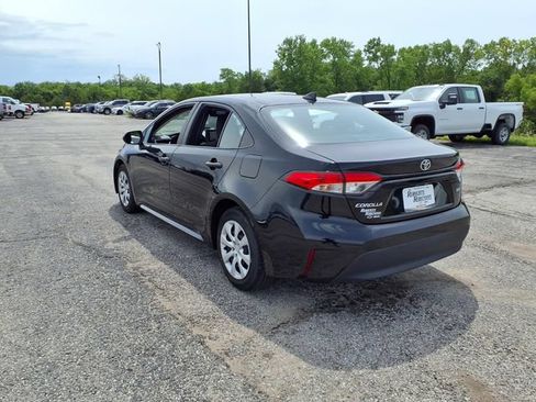 Used 2024 Toyota Corolla LE FWD image 9