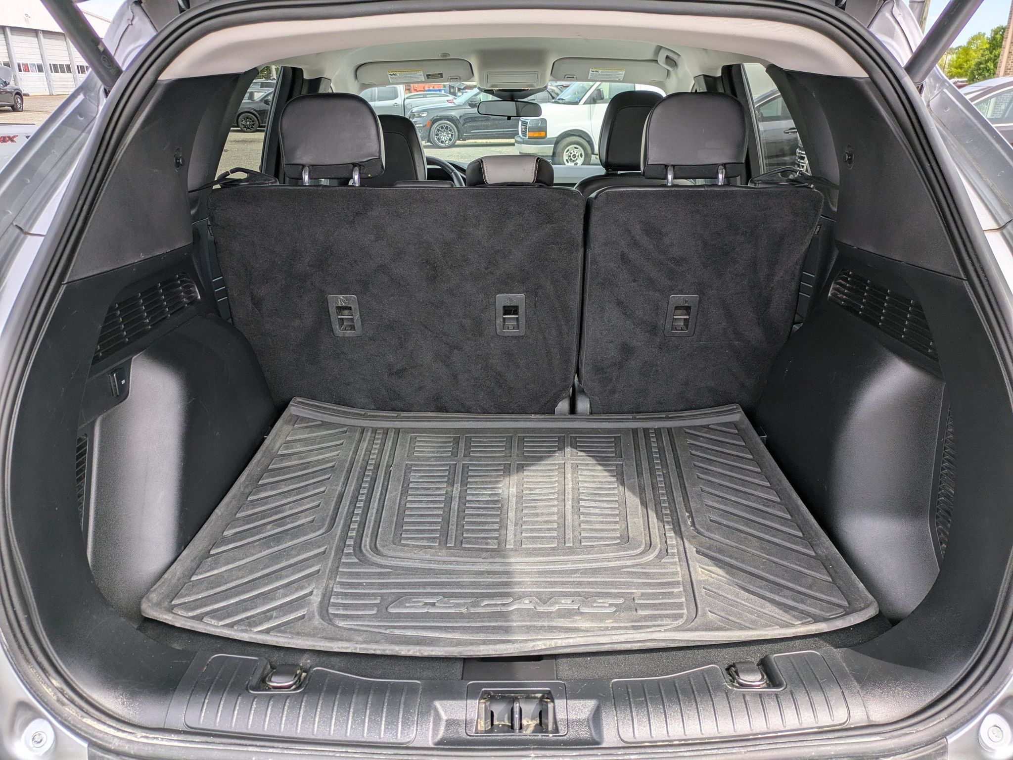 Used 2023 Ford Escape SE FWD image 14