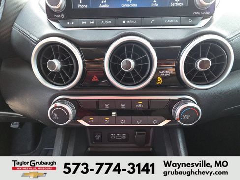 Used 2024 Nissan Sentra SV FWD image 23