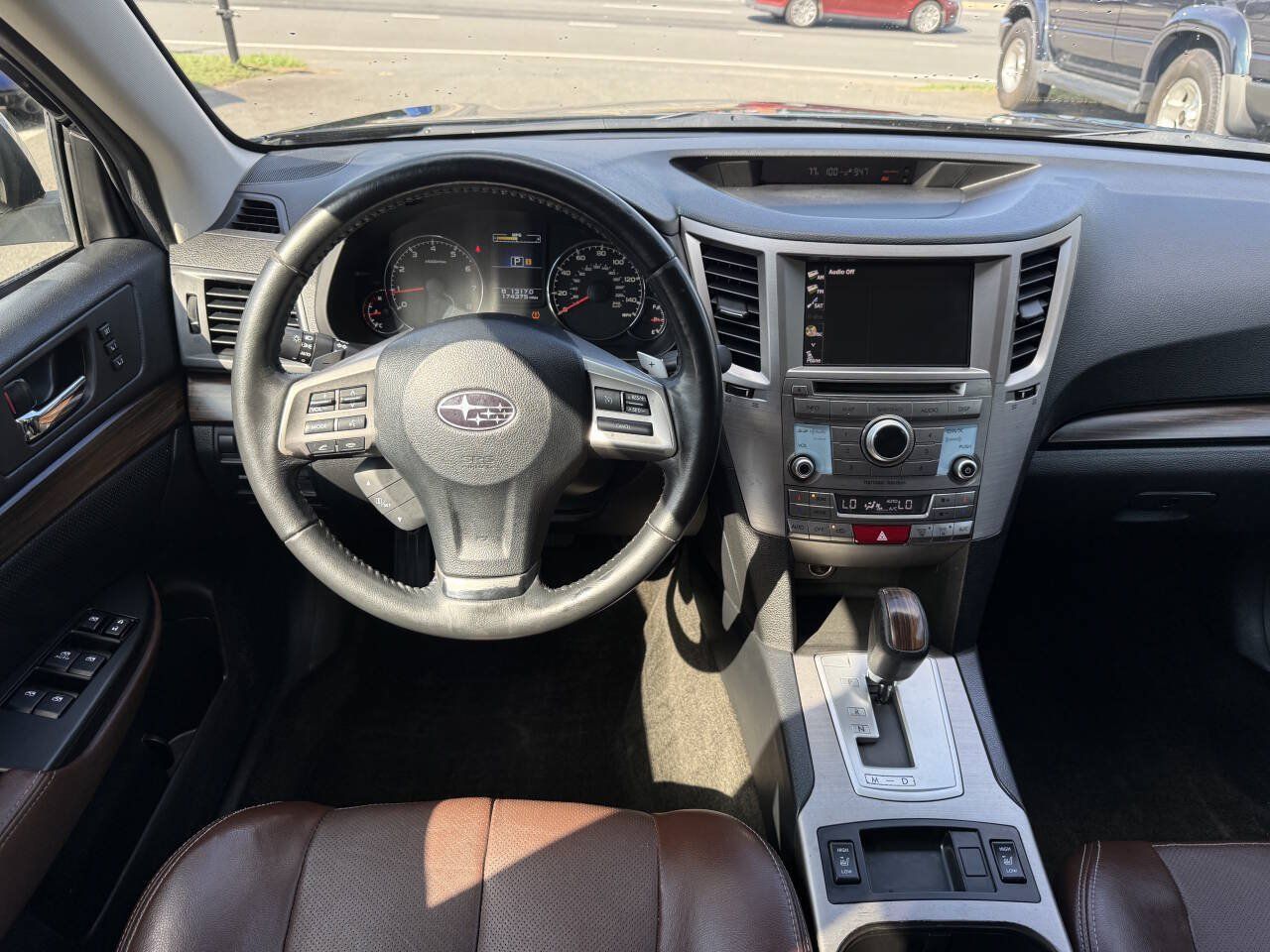 Used 2013 Subaru Outback 2.5i Limited AWD/4WD image 17