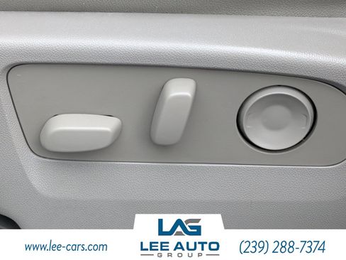 Used 2023 Chevrolet Silverado 1500 LTZ w/ LTZ Premium Package RWD image 18