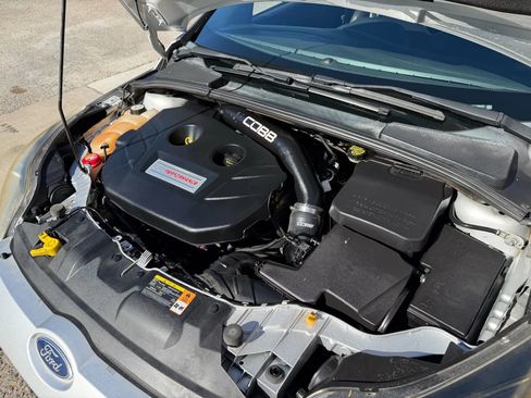 Used 2013 Ford Focus ST image 21