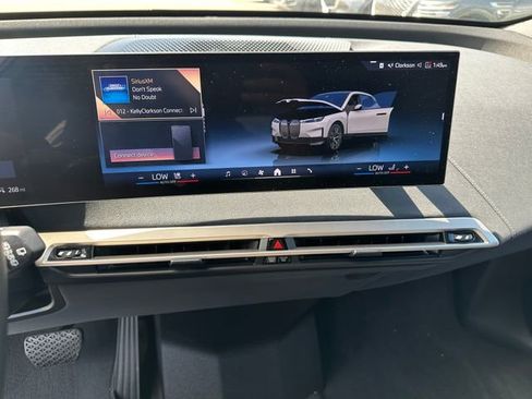 Used 2024 BMW iX xDrive50 w/ Convenience Package image 53