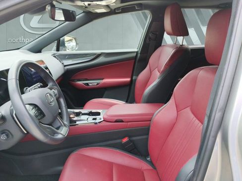 Certified 2025 Lexus NX 250 FWD w/ Towing Package (2000 Lbs) image 7