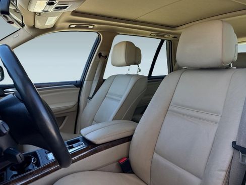 Used 2011 BMW X5 xDrive35i image 22
