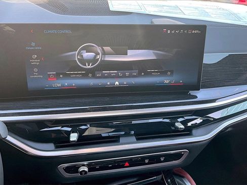 New 2026 BMW X6 M60i image 17