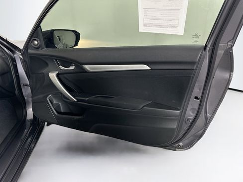 Used 2020 Honda Civic EX image 28