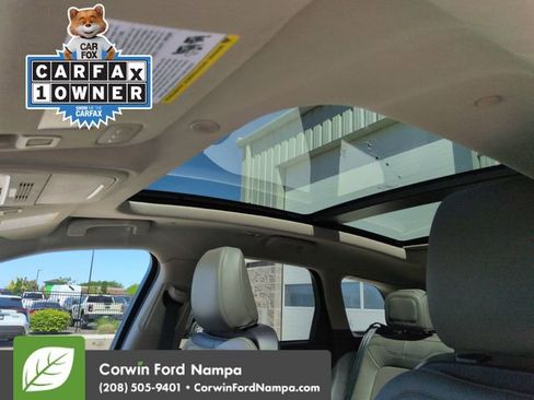 Used 2025 Lincoln Corsair Reserve w/ Equipment Group 202A AWD/4WD image 22