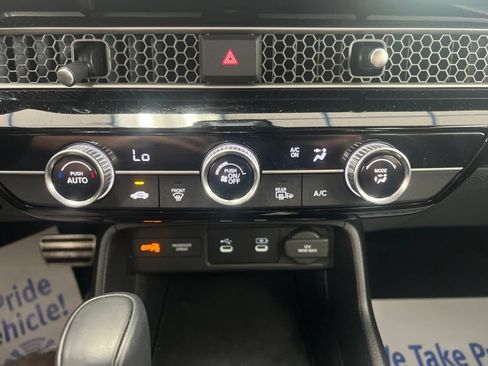 Used 2025 Honda Civic Sport image 27