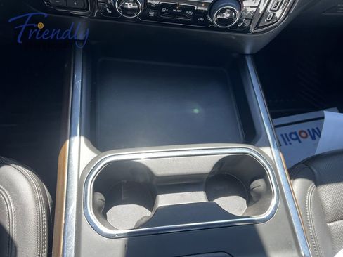 Certified 2024 Chevrolet Silverado 3500 High Country w/ High Country Premium Package AWD/4WD image 23