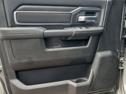 New 2026 RAM 3500 Big Horn AWD/4WD image 14