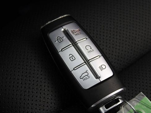 Used 2025 Genesis GV70 2.5T image 20