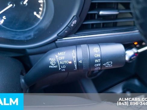 Used 2024 MAZDA MAZDA3 s image 28