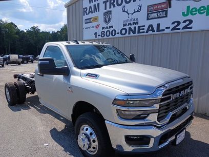 New 2026 RAM 3500 Tradesman w/ Chrome Appearance Group