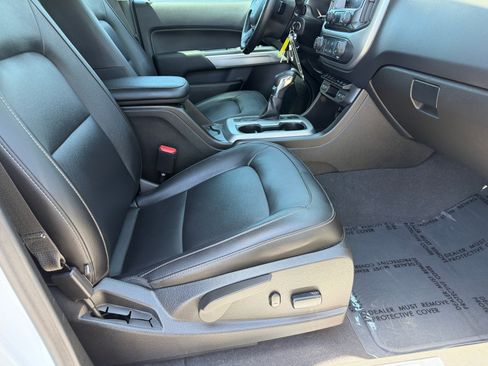 Used 2022 Chevrolet Colorado ZR2 AWD/4WD image 12