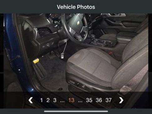 Used 2023 Chevrolet Traverse LT FWD image 9